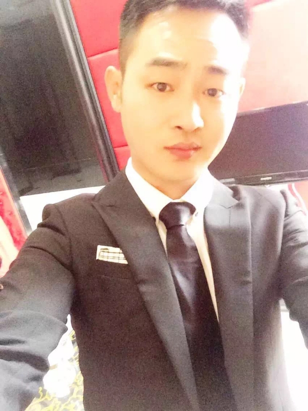 富强的第一张照片--廊坊相亲服务中心