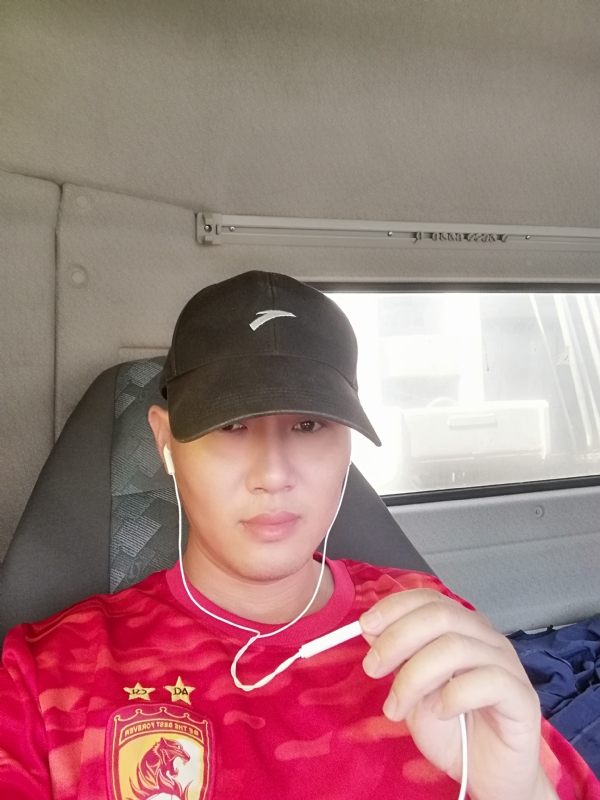 B大叔的第二张照片--廊坊相亲服务中心