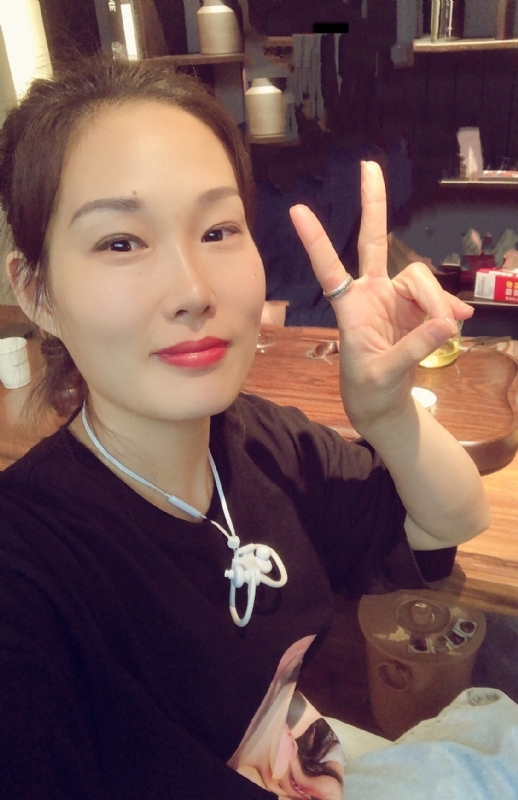 冷紫斑蝶的第一张照片--廊坊相亲服务中心