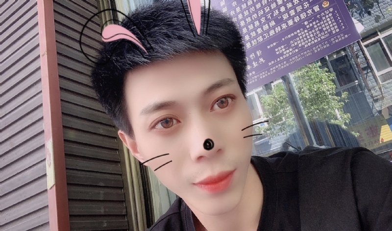 酒伴你的第一张照片--廊坊相亲服务中心