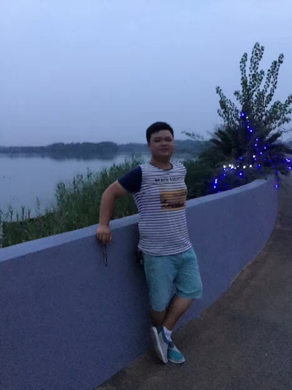 RLC的第一张照片--廊坊相亲服务中心