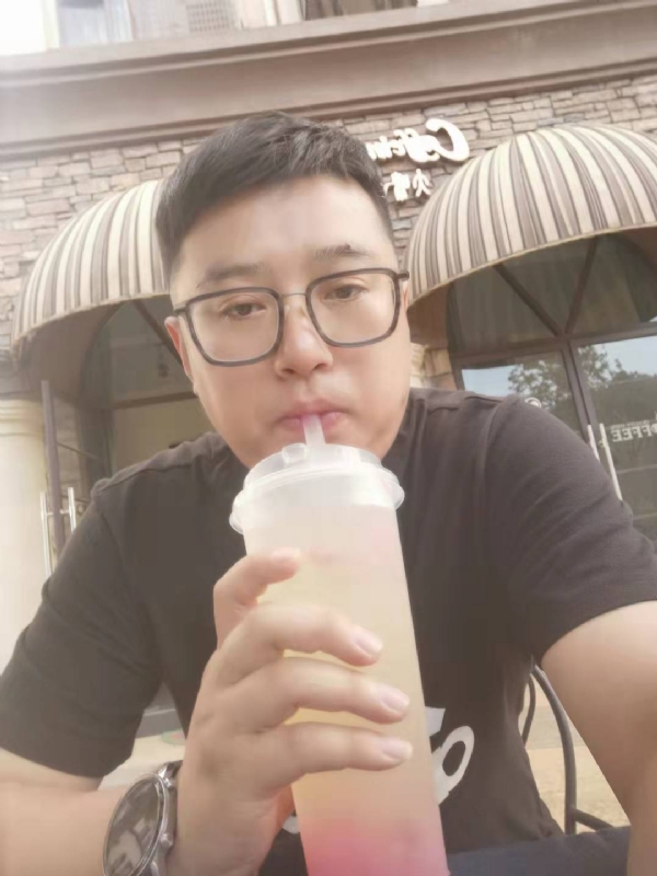 半旧情怀的第一张照片--廊坊相亲服务中心