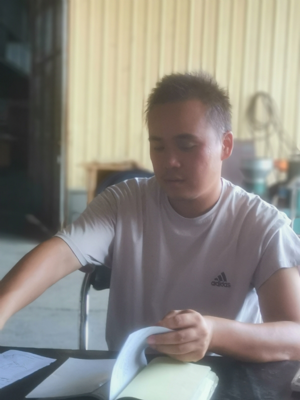 荒原的第一张照片--廊坊相亲服务中心