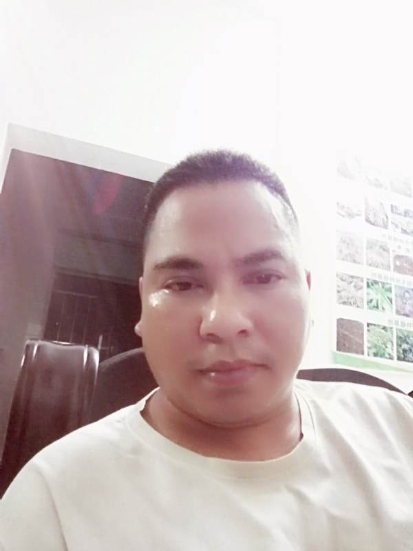 小叔也有爱的第一张照片--廊坊相亲服务中心