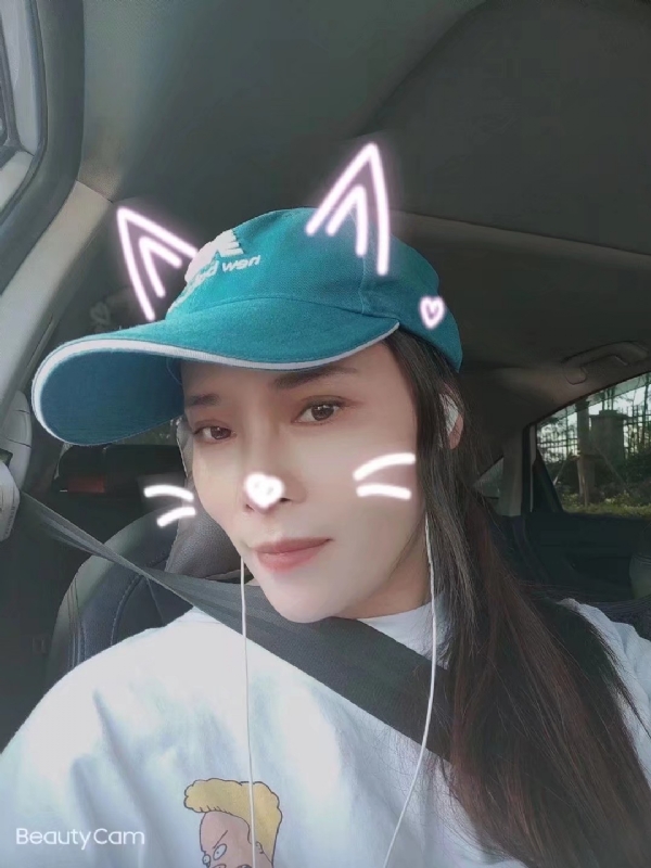 水瓶座的第二张照片--廊坊相亲服务中心