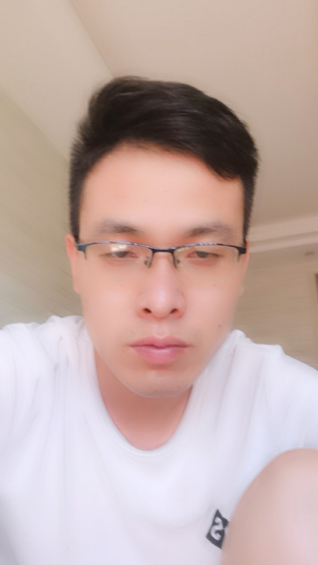 携一人白首的第一张照片--廊坊相亲服务中心