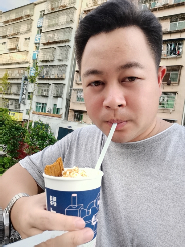 K金o的第一张照片--廊坊相亲服务中心