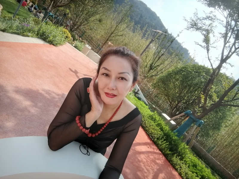 珠砂痣的第二张照片--廊坊相亲服务中心