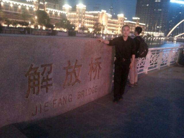 海阔天空的第一张照片--廊坊相亲服务中心