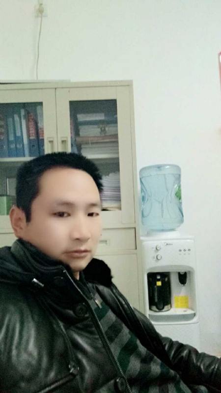 蓝色棒棒糖的第一张照片--廊坊相亲服务中心