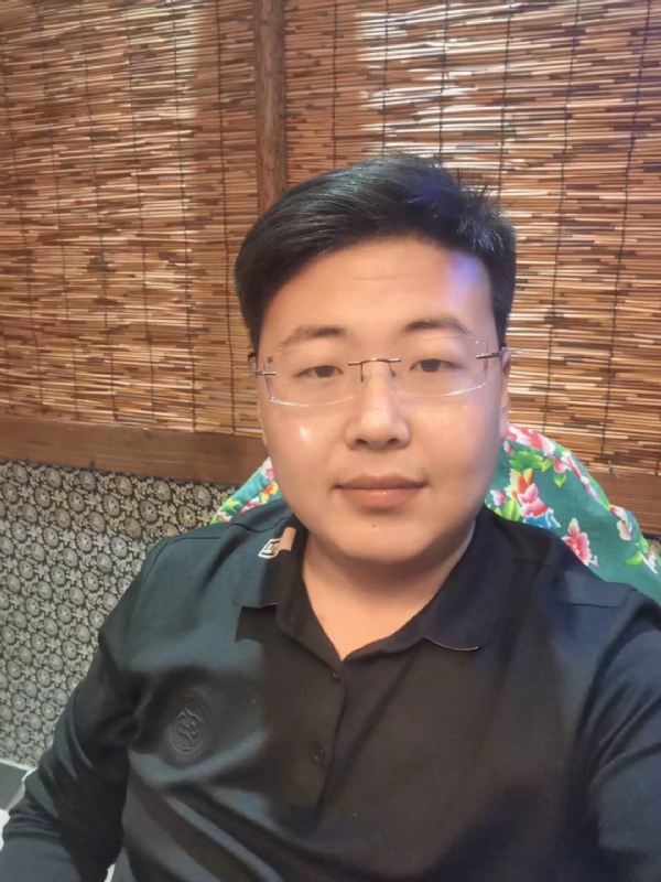 刘先生的第一张照片--廊坊相亲服务中心