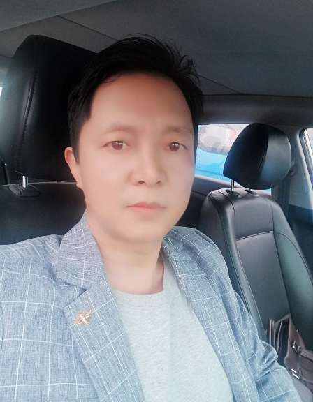 深蓝的第二张照片--廊坊相亲服务中心