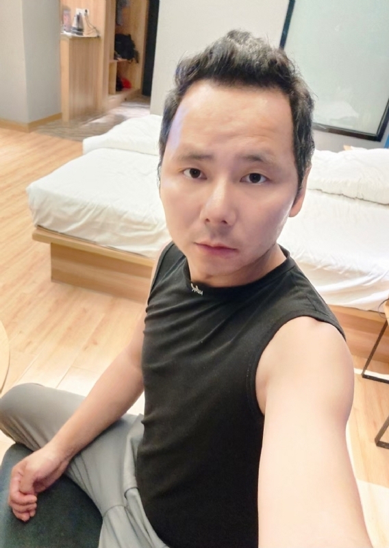 爱远的要命的第一张照片--廊坊相亲服务中心