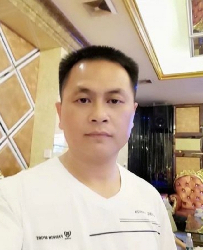 小梁的第一张照片--廊坊相亲服务中心