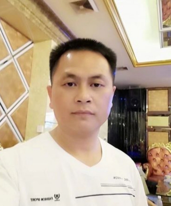 小梁的第二张照片--廊坊相亲服务中心