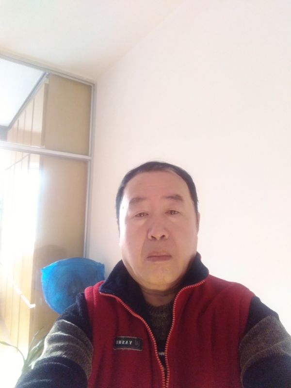 快乐的第一张照片--廊坊相亲服务中心