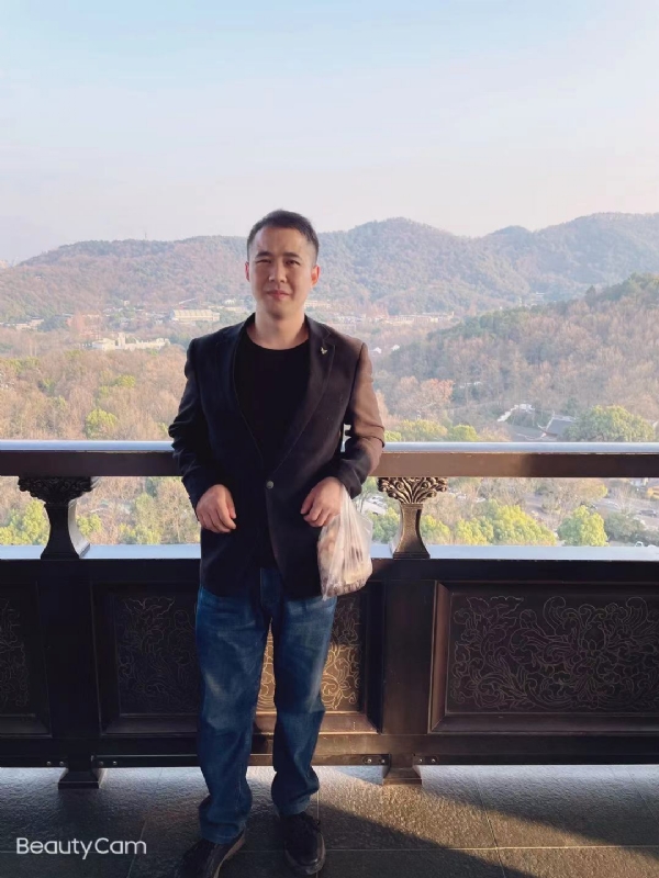 周周的第二张照片--廊坊相亲服务中心