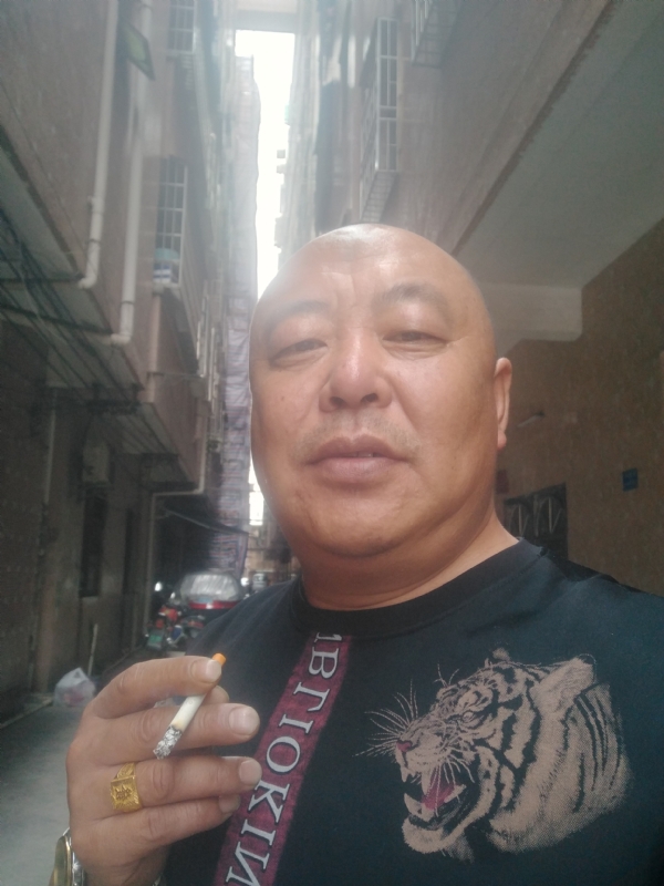 人在TA乡的第一张照片--廊坊相亲服务中心