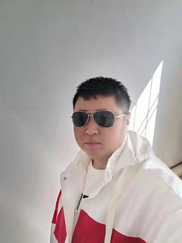 大漠叔叔的第一张照片--廊坊相亲服务中心