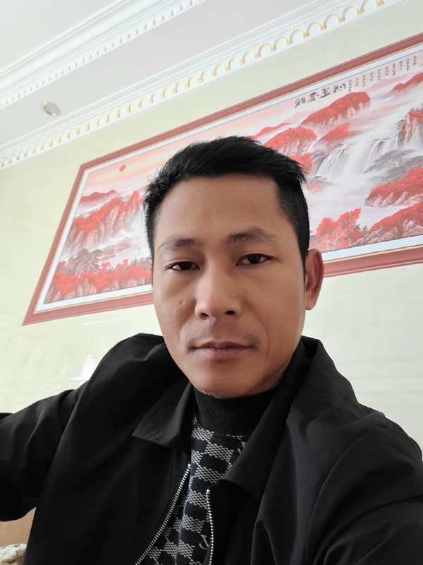 大叔的第一张照片--廊坊相亲服务中心