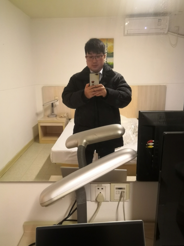 胡先生的第二张照片--廊坊相亲服务中心