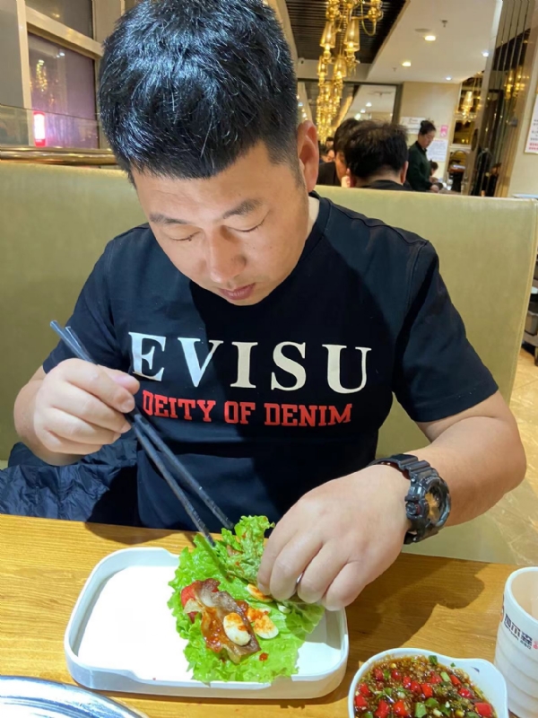 砒霜的第一张照片--廊坊相亲服务中心