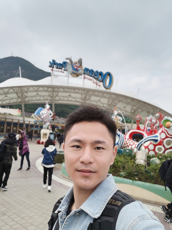 伸手摘星星的第一张照片--廊坊相亲服务中心