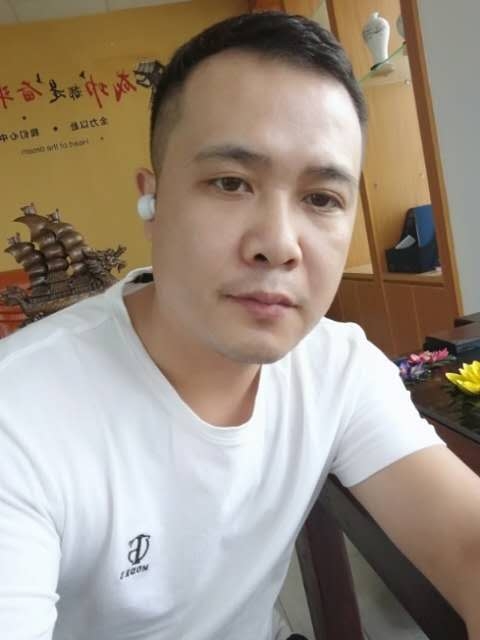 礼哥的第二张照片--廊坊相亲服务中心