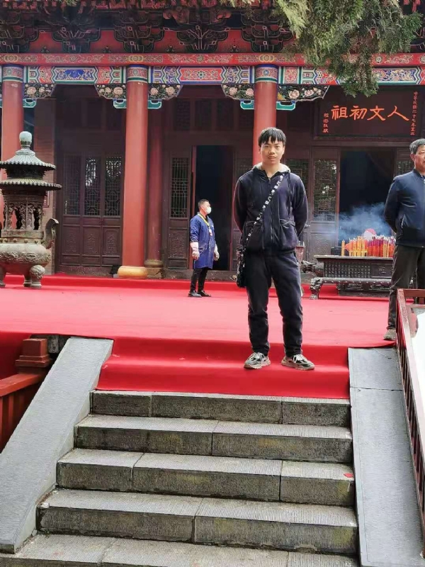 单身的小草的第三张照片--廊坊相亲服务中心