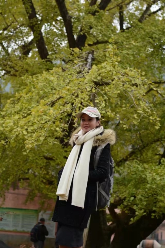 四月的第二张照片--廊坊相亲服务中心