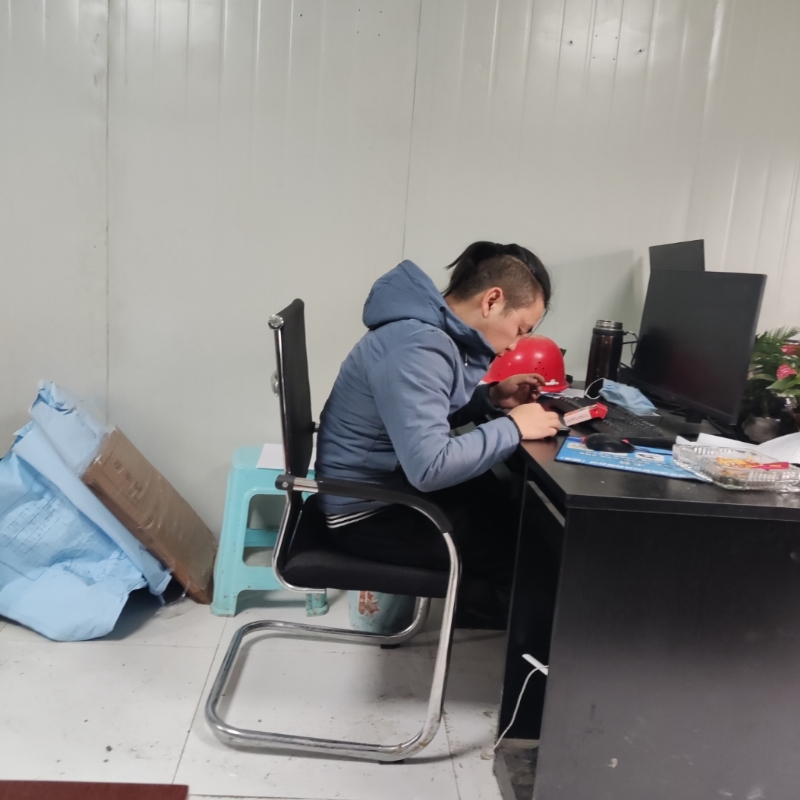 太空舱的第一张照片--廊坊相亲服务中心