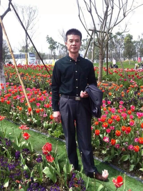 蓝天的第一张照片--廊坊相亲服务中心