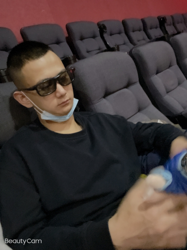 小五的第三张照片--廊坊相亲服务中心