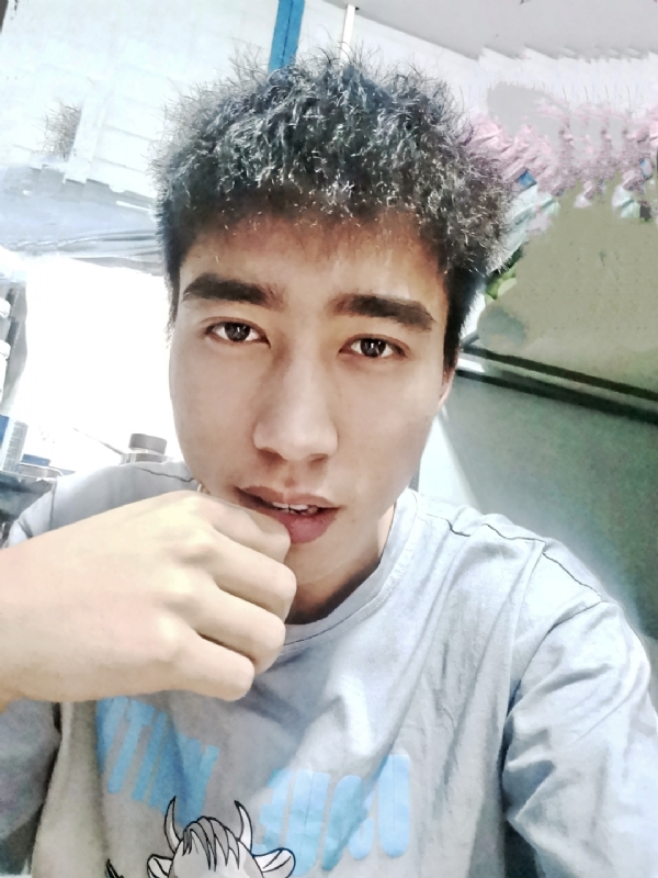 未来可期的第一张照片--廊坊相亲服务中心