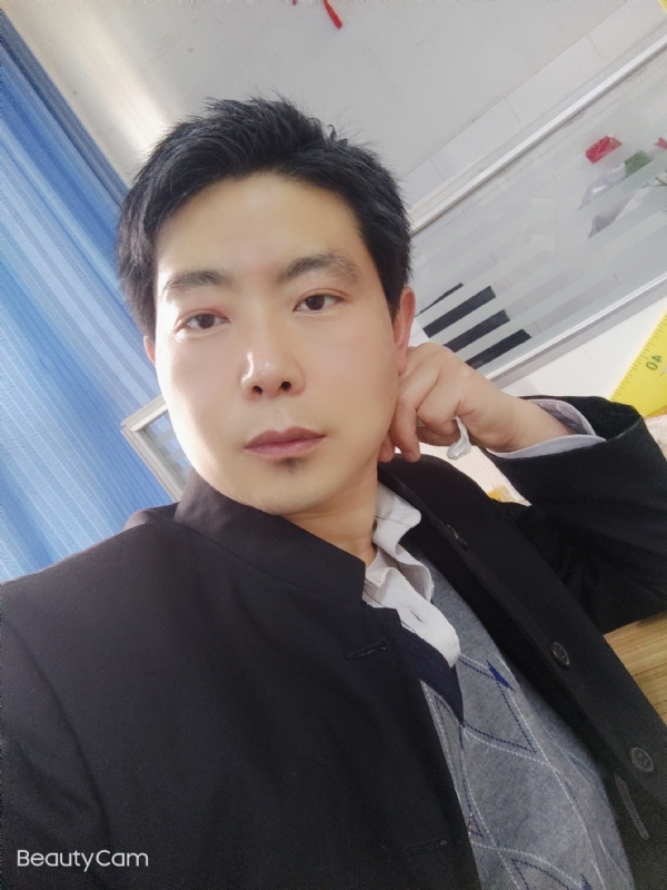 铜豌豆的第一张照片--廊坊相亲服务中心