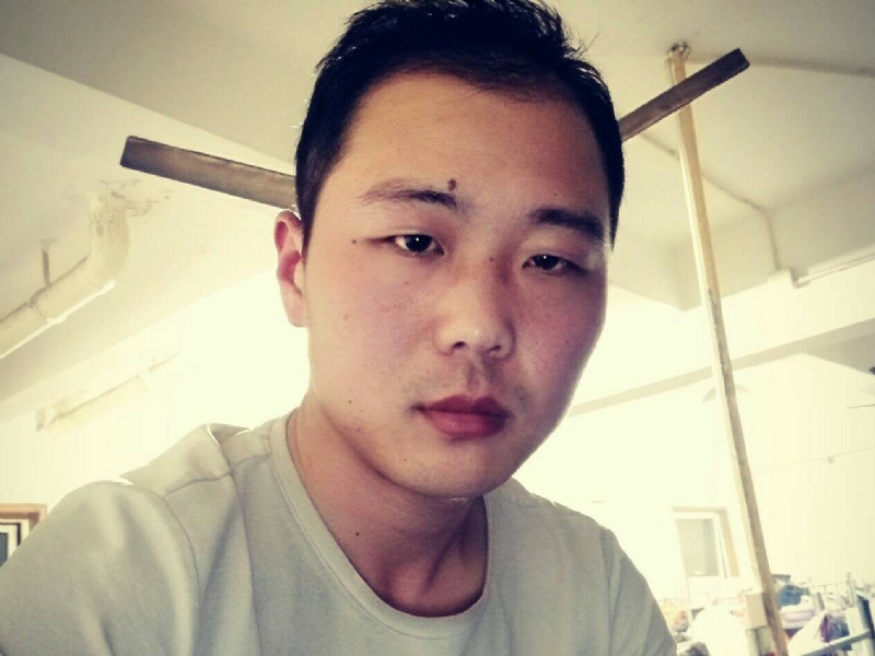 听听那冷雨的第一张照片--廊坊相亲服务中心