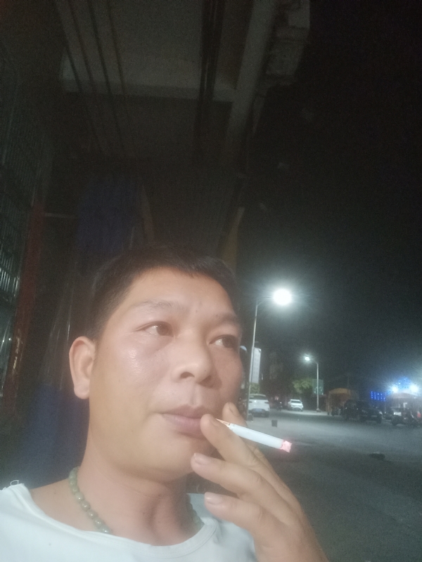 善解人意的第二张照片--廊坊相亲服务中心