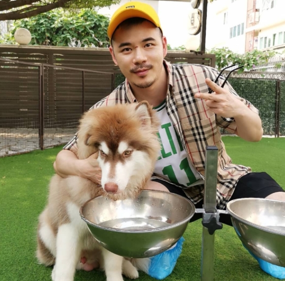 坚持的第一张照片--廊坊相亲服务中心