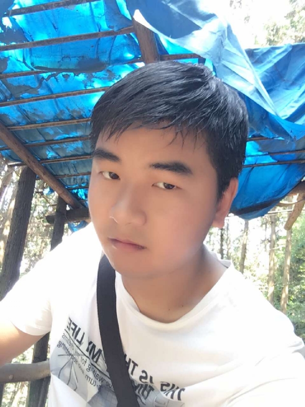 殷勤的王子的第三张照片--廊坊相亲服务中心