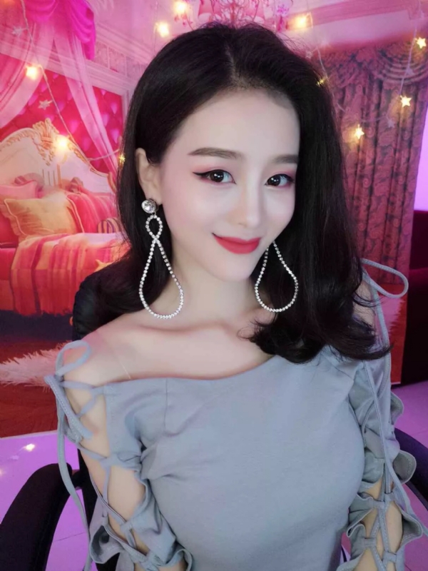 Cici的第三张照片--廊坊相亲服务中心