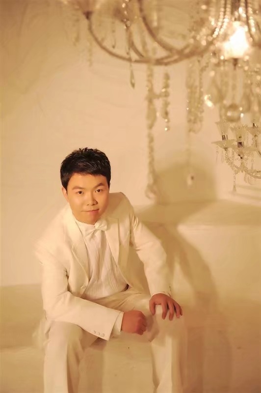 龙樱花的第一张照片--廊坊相亲服务中心