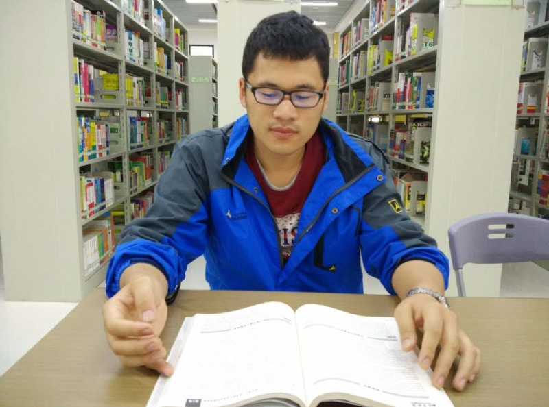 鲮的第四张照片--廊坊相亲服务中心