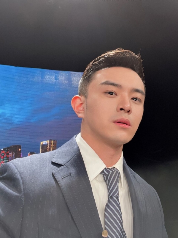 韩哥的第二张照片--廊坊相亲服务中心