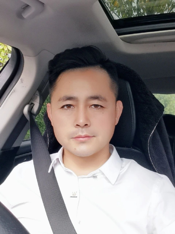 阿华大人的第一张照片--廊坊相亲服务中心