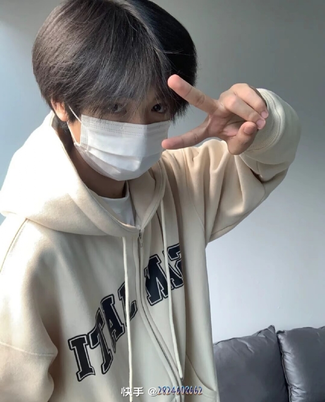 emo的风的第一张照片--廊坊相亲服务中心