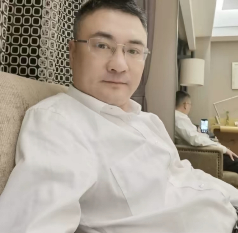 追逐的第二张照片--廊坊相亲服务中心