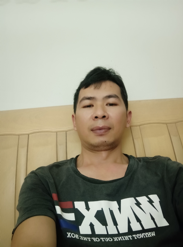 小伙子的第四张照片--廊坊相亲服务中心