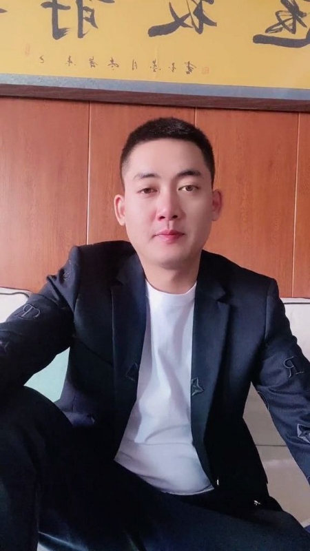 李泽胜的第一张照片--廊坊相亲服务中心