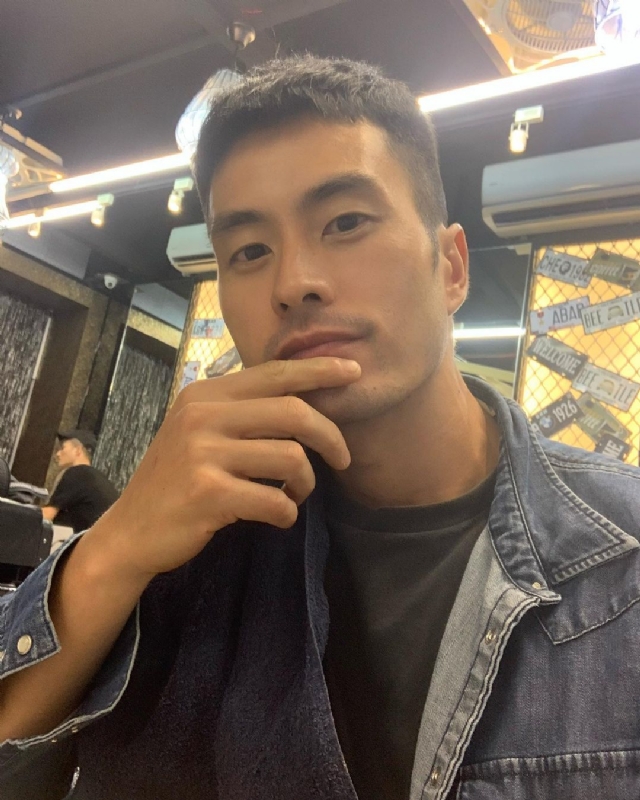 伟业强哥的第一张照片--廊坊相亲服务中心