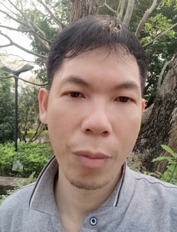 漂浮的云的第一张照片--廊坊相亲服务中心